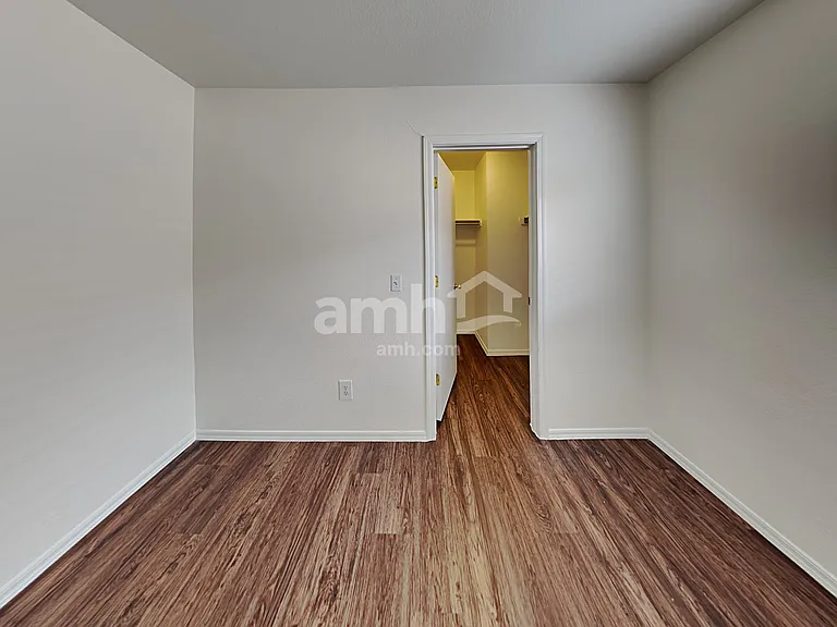 6159 S Avenue De La Chandelle — Photo 14