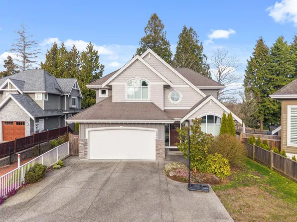 1096 165th St, Surrey, BC V4A 9A2