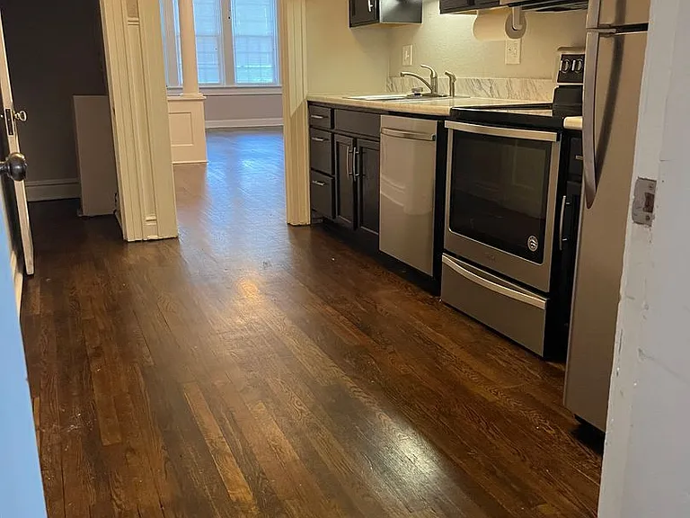 111 W Unaka Ave — Photo 13