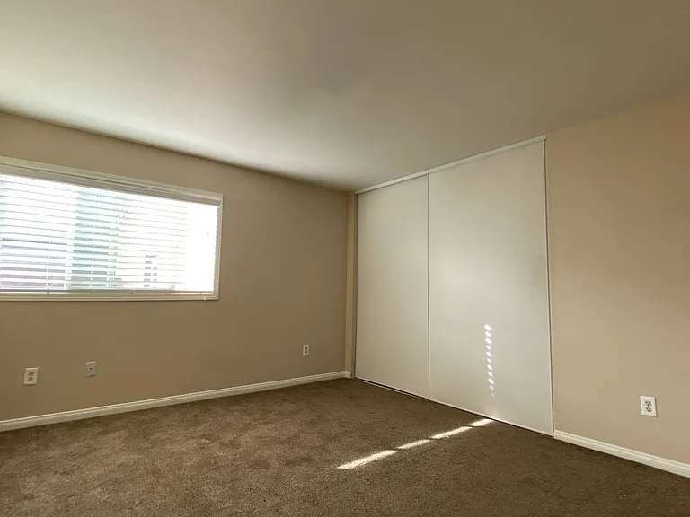 2310 Delaware St — Photo 8