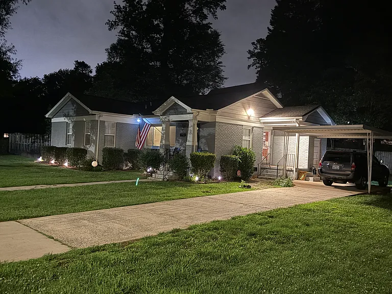 1323 Carolyn Dr — Photo 12