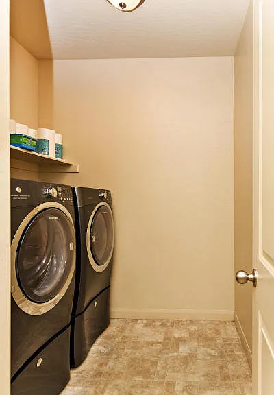 3439 S Barcelona Dr #27 — Photo 7