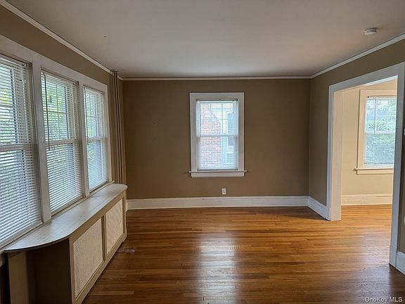 5th image of 22 Irma Ave
