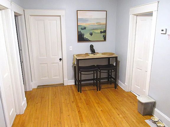 Cross Hall (facing bedrooms and bathroom)