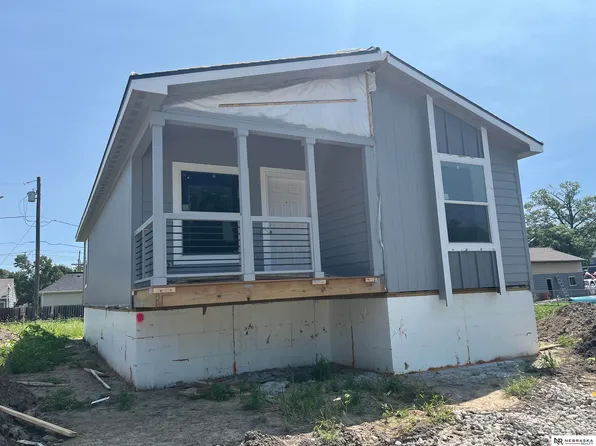 105 N Platte St, Valley, NE 68064