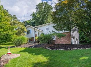 122 Warren Rd, Sparta, NJ 07871