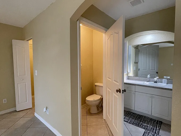 1602 SW 16th Ct — Photo 26