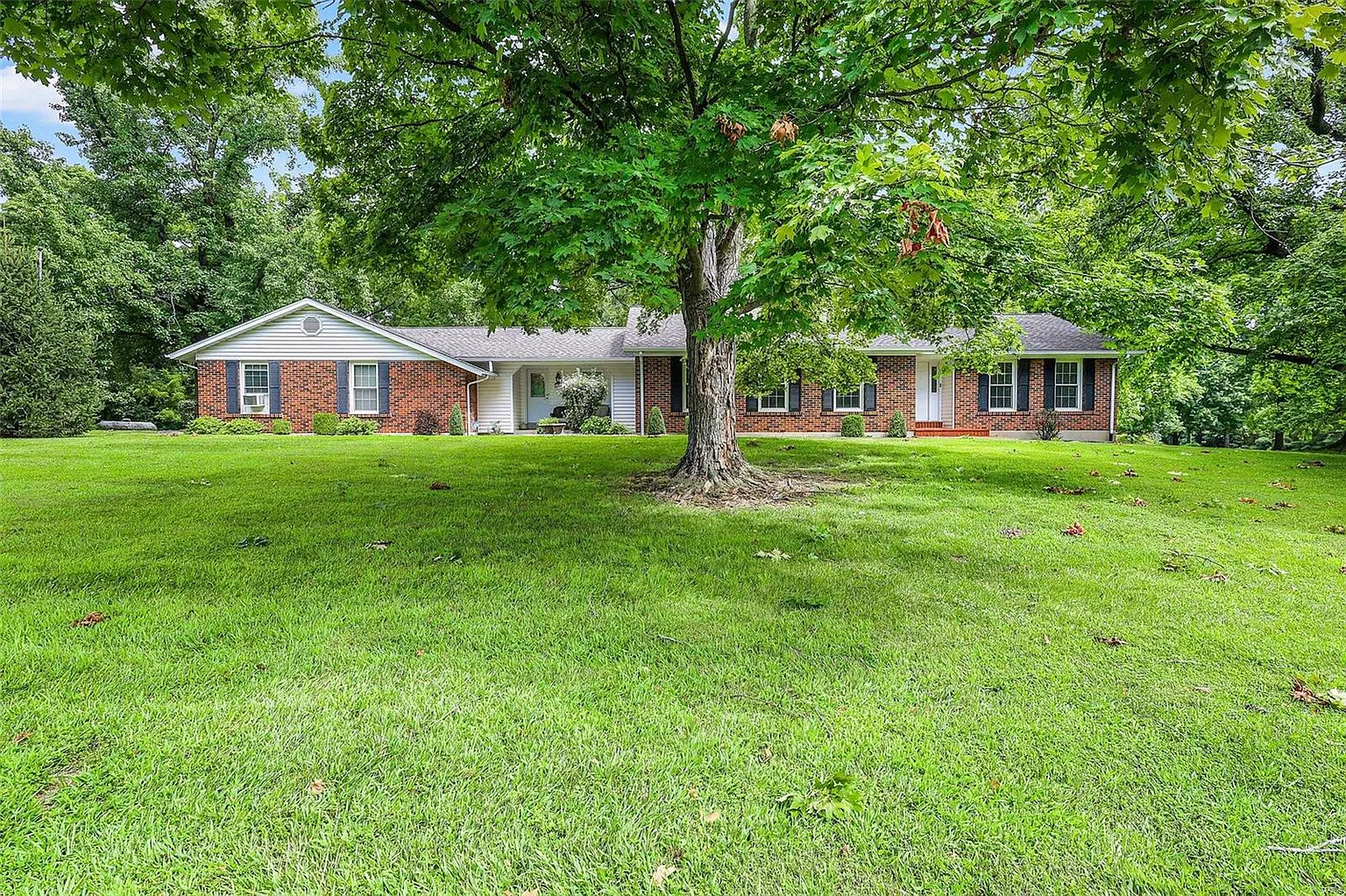 745 Carrico Rd photo 1