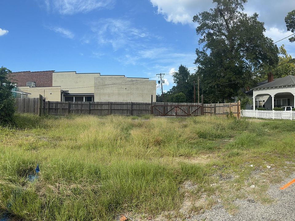 2nd image of 103 E George St