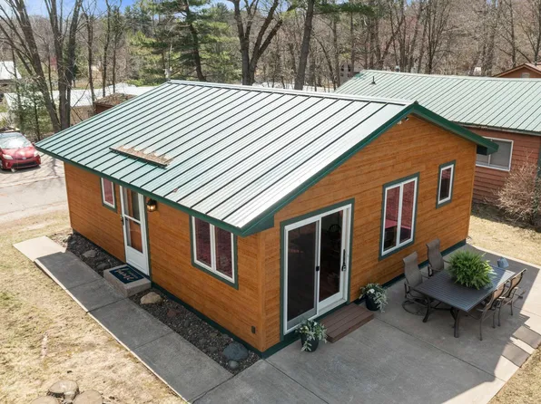 699 Idlewild St Unit 4, Balsam Lake, WI 54810