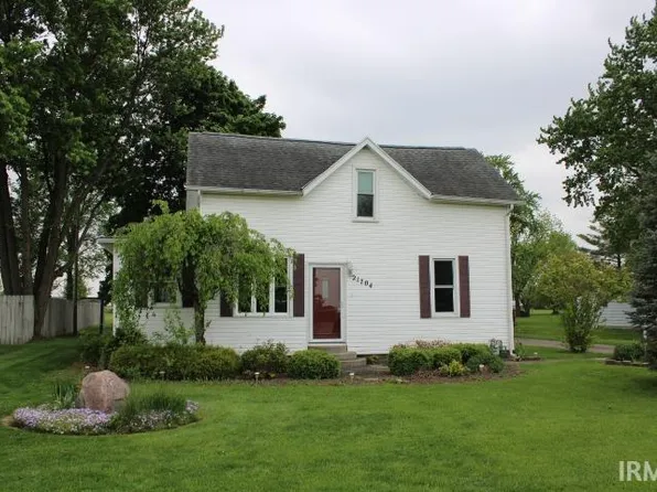 21704 Woodburn Rd, Woodburn, IN 46797