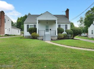 4115 Dellridge Dr, Saint Matthews, KY 40207