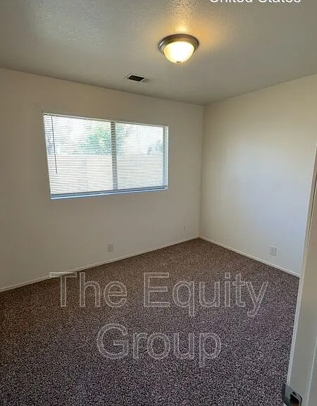 4316 W Douglas Ave — Photo 8