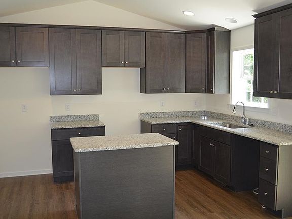 3rd image of 19114 Carey Ln