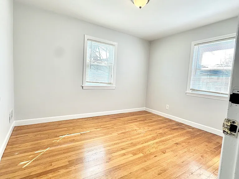 84 Mary Ann Rd — Photo 10