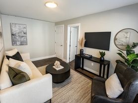Lincoln Ave Apartments