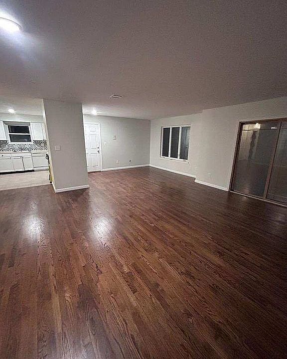 1st image of 51 Davenport Ave #3