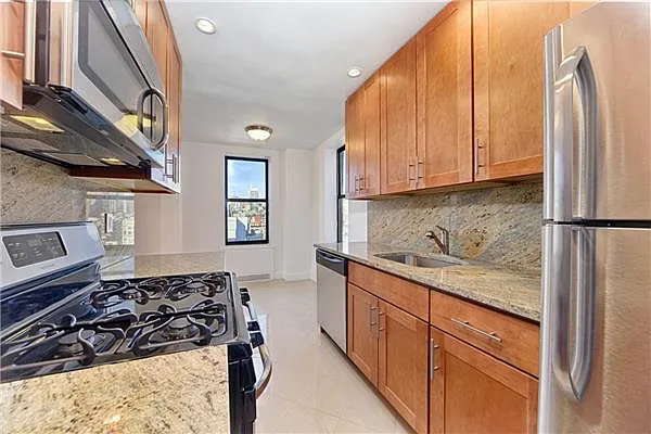 Rented by Bank Neary | media 24