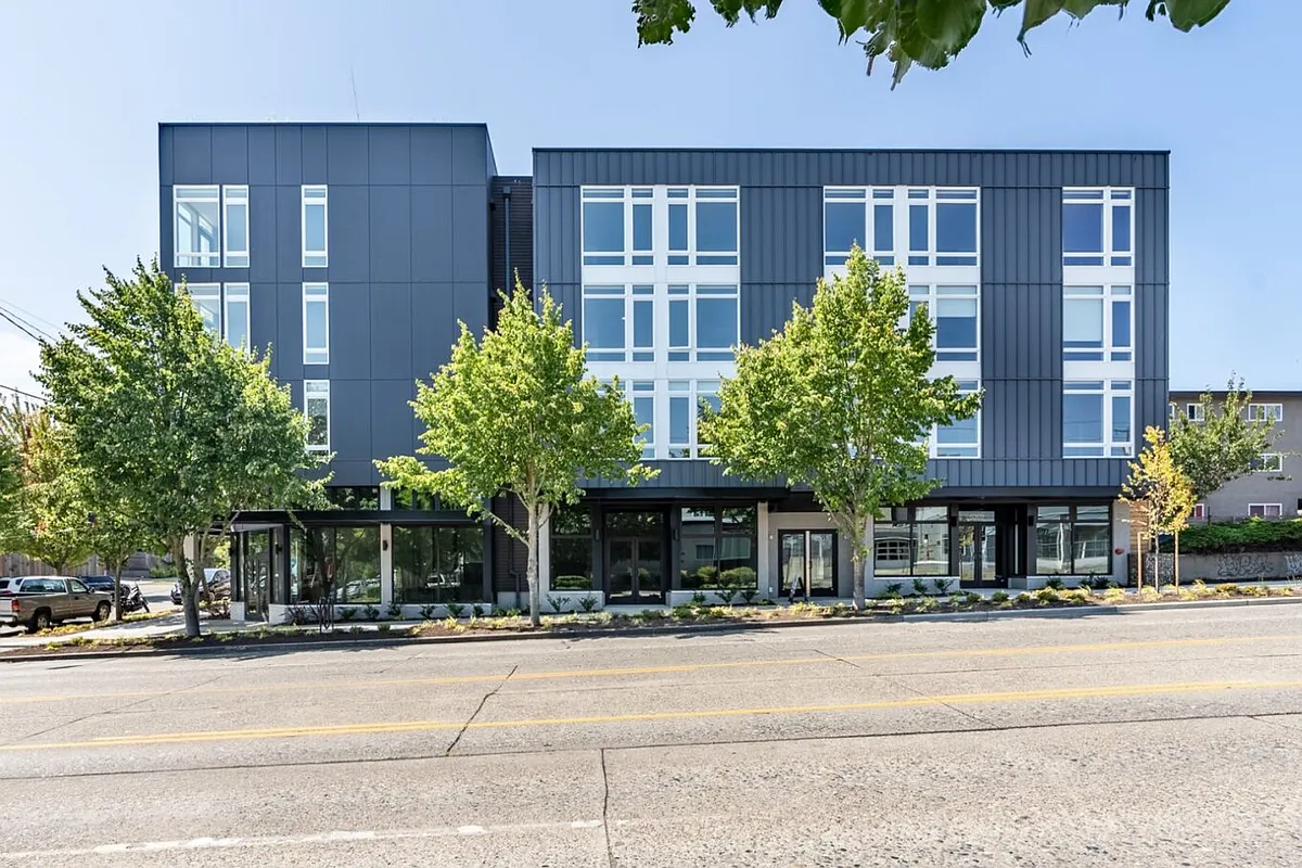 Building Photo - The Grove Ballard