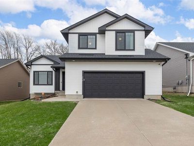 230 Kenneth Dr, Iowa City, IA, 52245