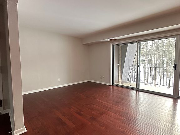 2nd image of 11625 Vantage Hill Rd Unit 22B