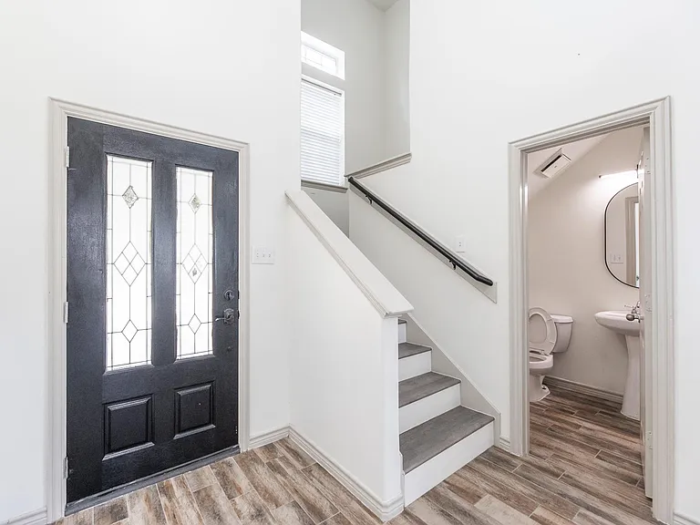 32506 Rosella Ln — Photo 6
