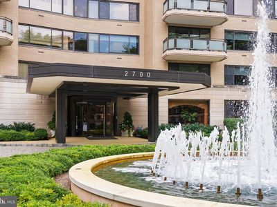 2700 Calvert St NW #418, Washington, DC, 20008