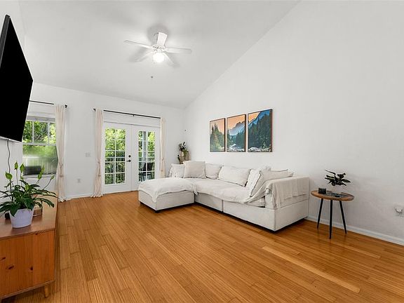 3rd image of 9124 SW 51ST ROAD #302