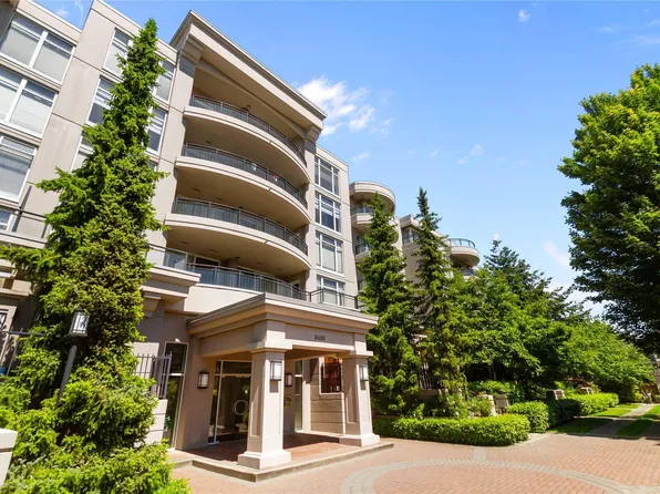 8480 Granville Ave #226, Richmond, BC V6Y 4E8