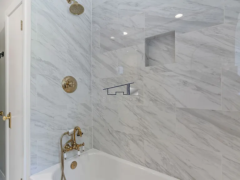 3075 Polk Ave — Photo 23