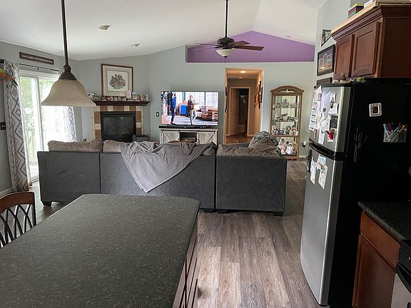 5th image of 803 Lake James Dr