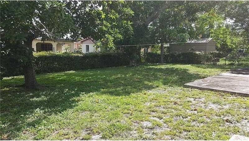 1st image of 1457 NW 194th St