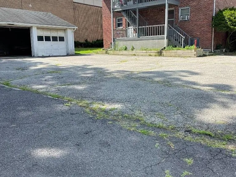 623 Bloomfield Ave #2-L — Photo 10