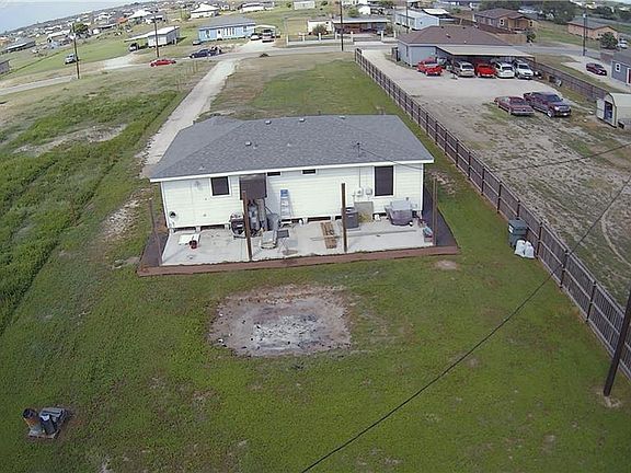 4th image of 2902 San Nicolas St