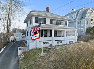 4 Clyfton St, Plymouth, MA 02360