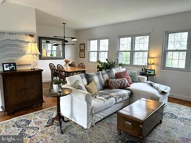 3623 Greenway Pl — Photo 2