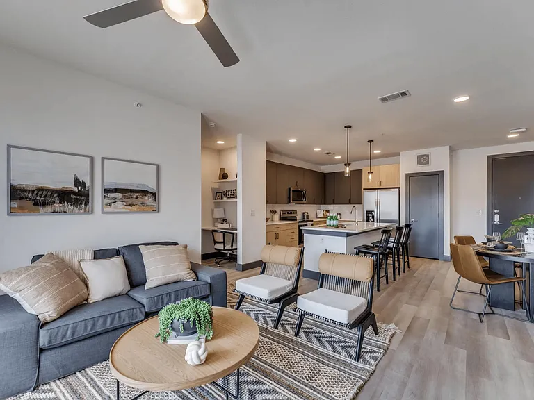5540 Sofia Pl — Photo 14