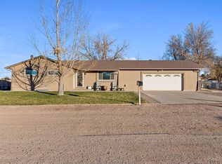1220 Shannon Dr, Pueblo, CO 81006