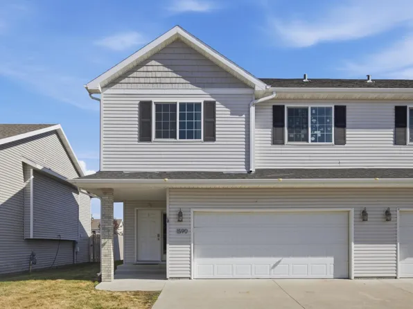 1590 35th Ave S, Moorhead, MN 56560