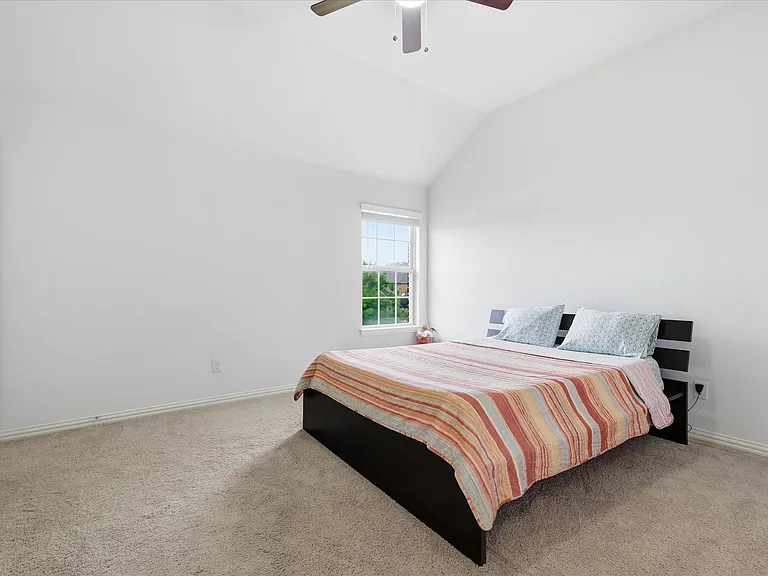 5000 Cyndur Dr — Photo 28