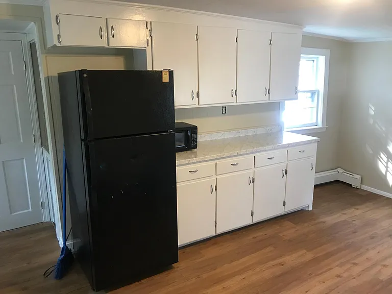 73 Grove St #2 — Photo 5