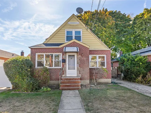 64 Allen Street, Hempstead, NY 11550