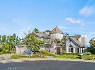 1086 Castlerock Ln, Santa Ana, CA 92705