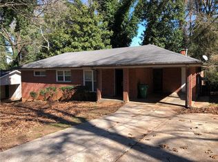 1926 Cindy Dr, Decatur, GA 30032