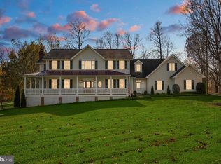 17720 Country Hills Rd, Ashton, MD 20861