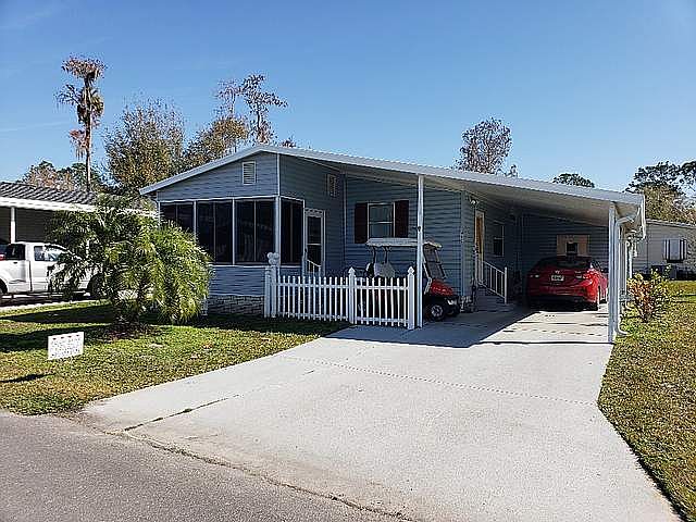 1st image of 465 Greenwood Ln