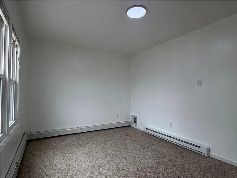38 Marion Ave — Photo 22