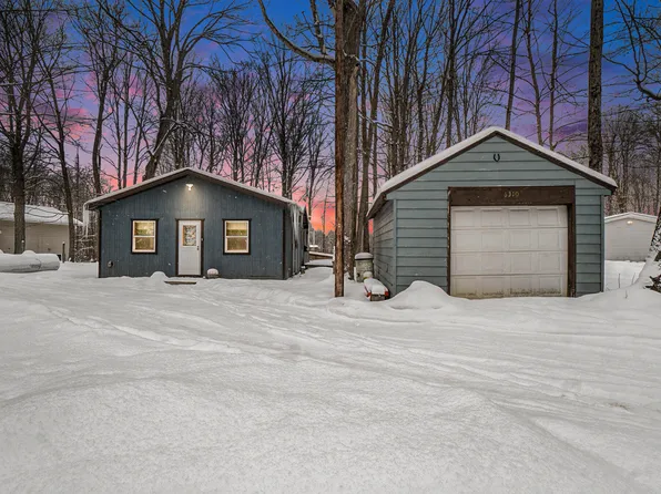 6310 Ranger Lake Rd, Gaylord, MI 49735
