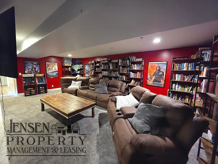 1151 W Wesley Powell Dr — Photo 17
