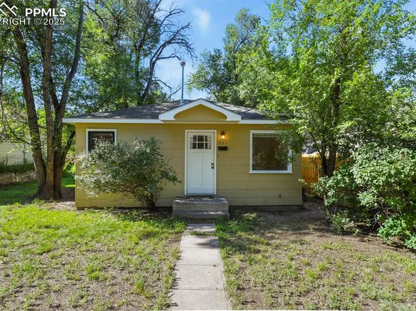 921 E Cucharras St, Colorado Springs, CO 80903